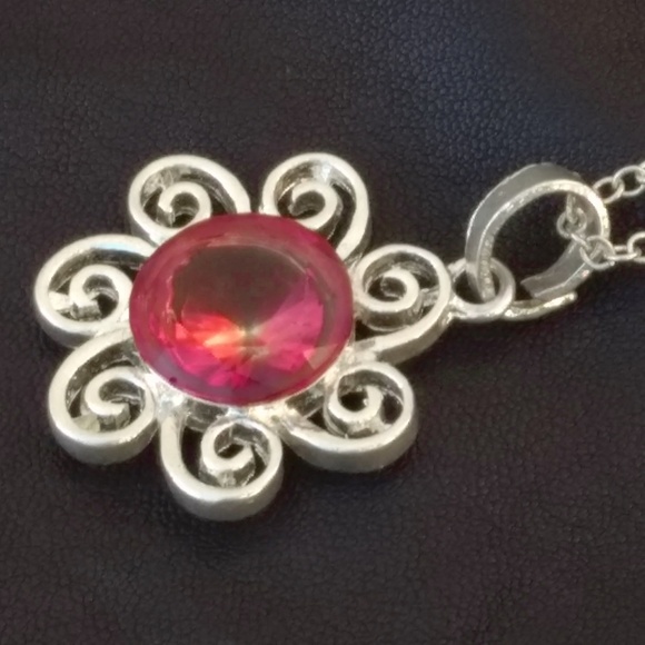 Vintage Garnet Pendant Necklace set in Sterling